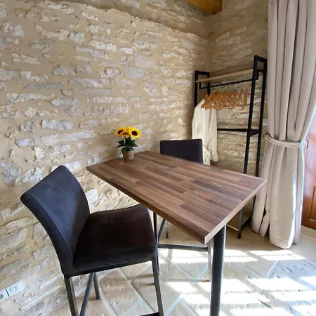 Domaine Rossignol Tournesol Bed & Breakfast 3*